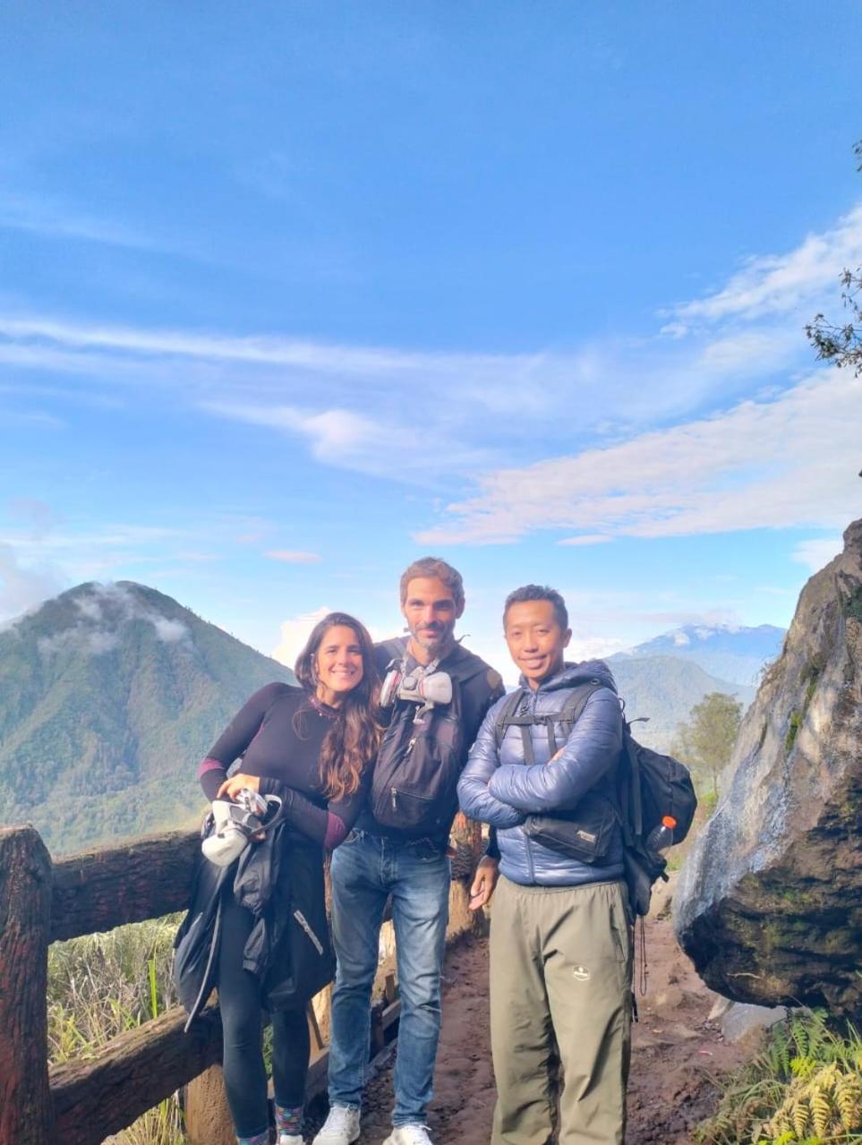 Nio Homestay And Tour Licin Екстер'єр фото