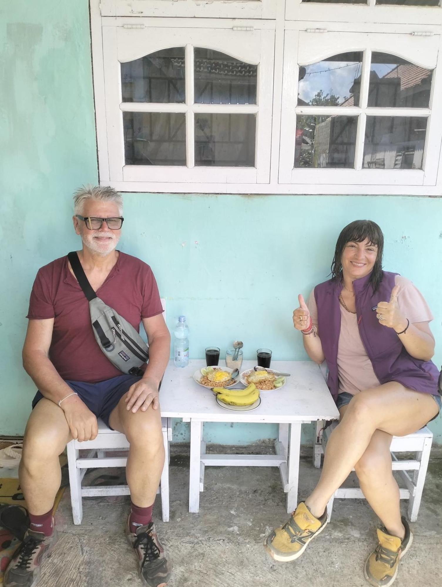 Nio Homestay And Tour Licin Екстер'єр фото